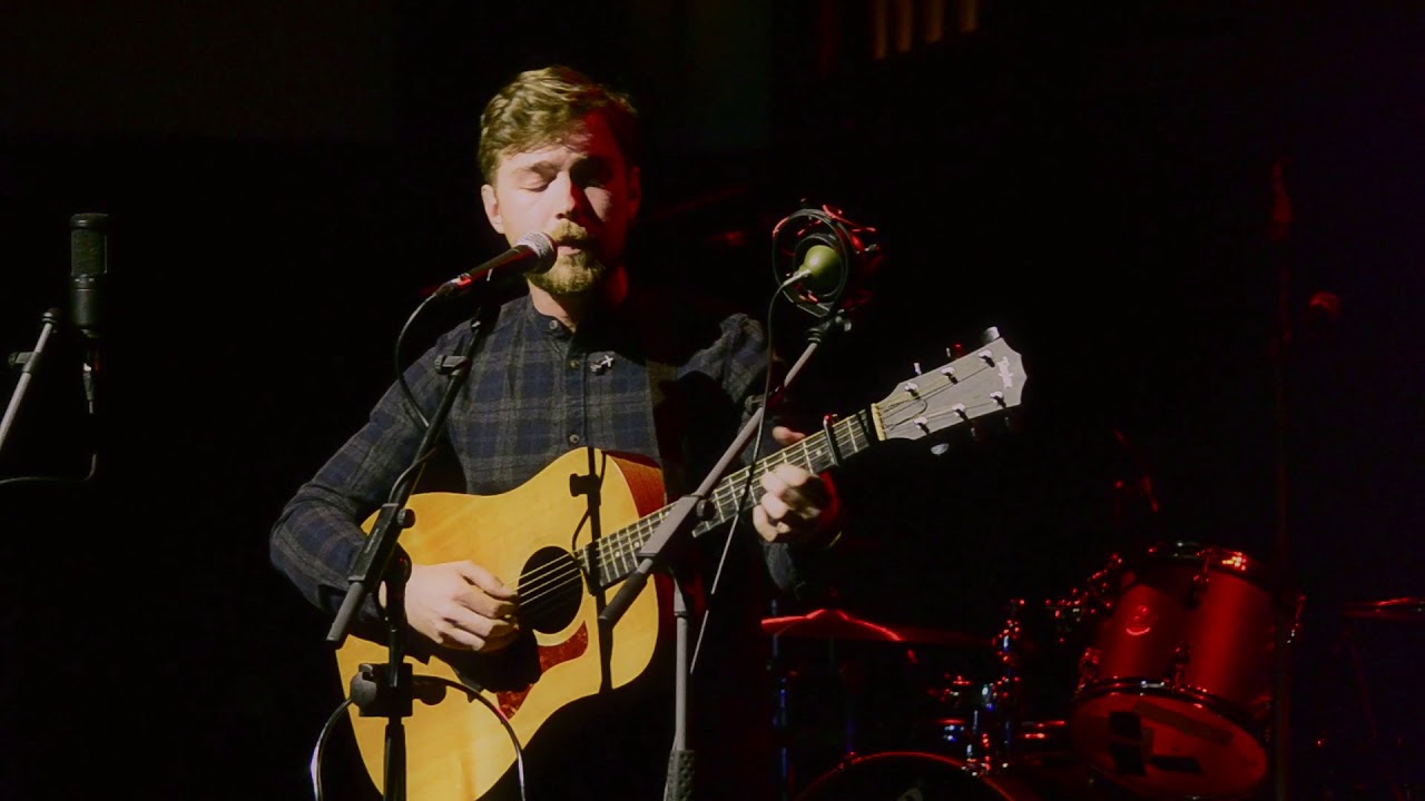 Ryan Joseph Burns - Red Red Rose (Robert Burns / traditional)