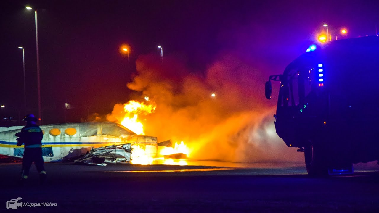 Flugzeugcrash am Dortmund Airport: Mehrere Flugzeuge in Flammen, MANV-Alarm | ICAO-Übung 2019