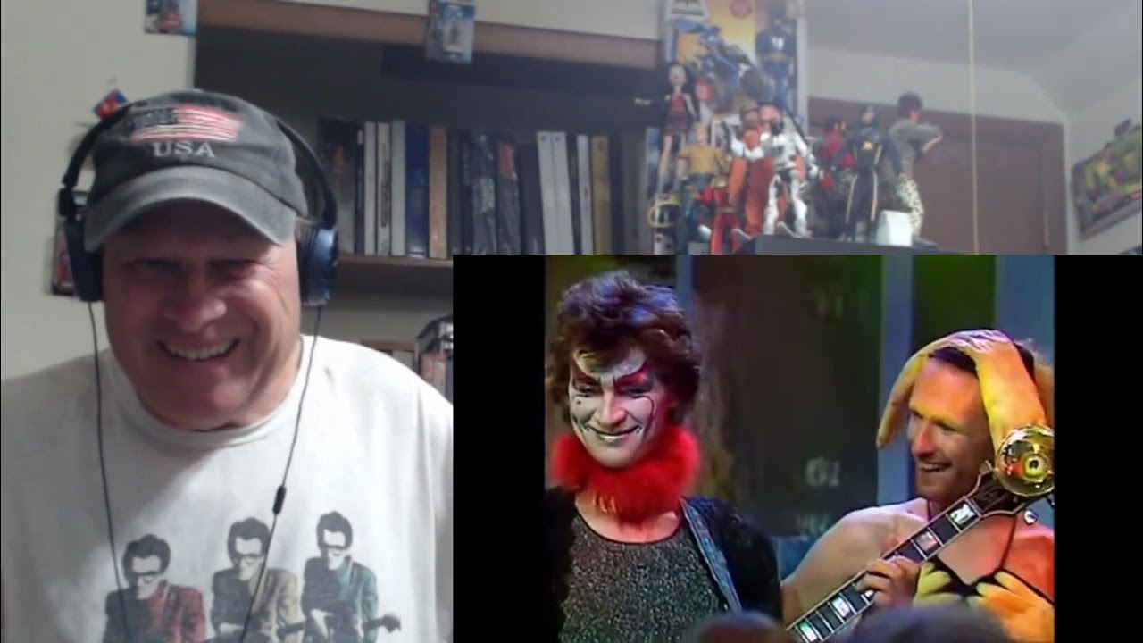 Reaction - Skyhooks - Living In The 70's - Like I'm In A Pay Phone Without Any Change - Great Line
