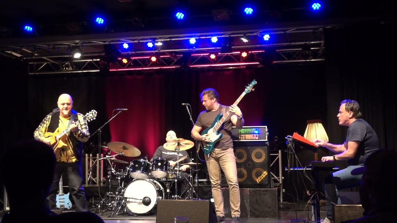 Frank Gambale All Star Band - Kammgarn Hard - 17.03.2022 - No-Neck Louie - LIVE !!!