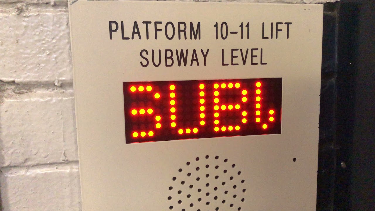 Stannah Lift @ Platforms 10-11, South Subway, York Railway Station