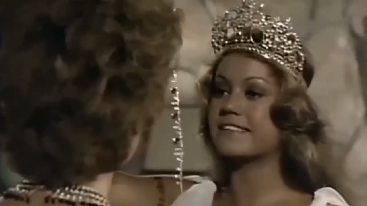 Pelicula tres mujeres en la hoguera