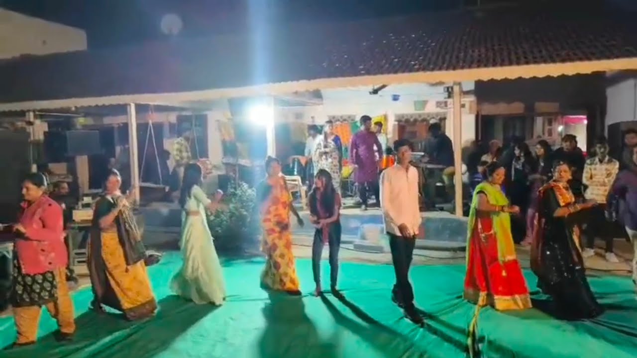 રાસ ગરબા ની જોરદાર આયોજન અમારા ઘરને આંગણે