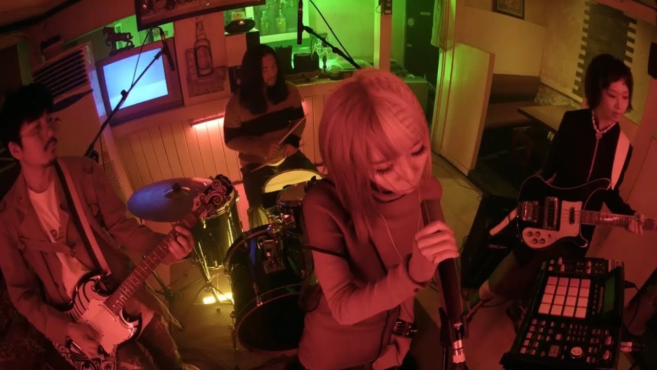 스월비 - January Embers (feat. 강원우, 이재 & 전일준) (Live Session)