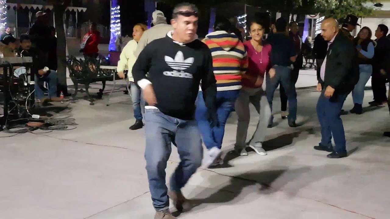 RAFAEL MORENO CUEVAS  - (PLAZA DE ARMAS DE TORREÓN, COAHUILA.