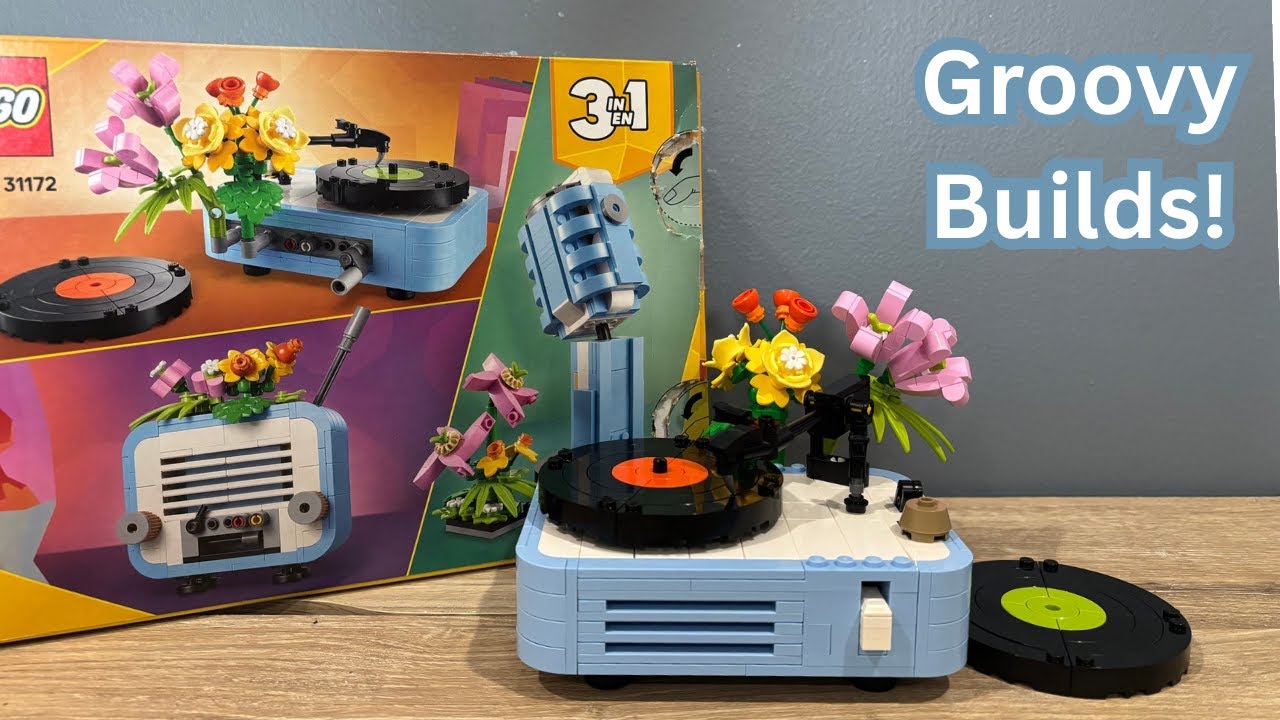 Triple Build Tunes: LEGO Creator Record Player With Flowers Review! 31172