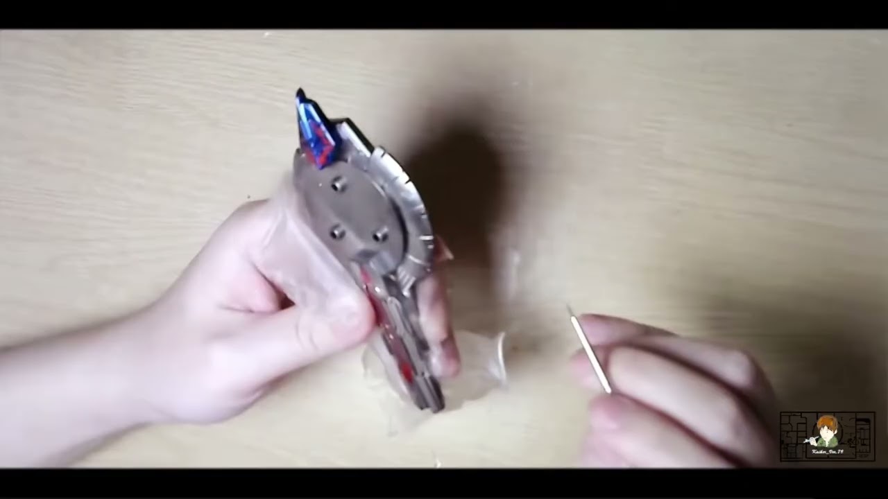模型製作分享 - 如何簡單製作基本戰損、掉漆、煙燻效果 PART I。How to Easily Create basic damage , chipping , smoking effects .
