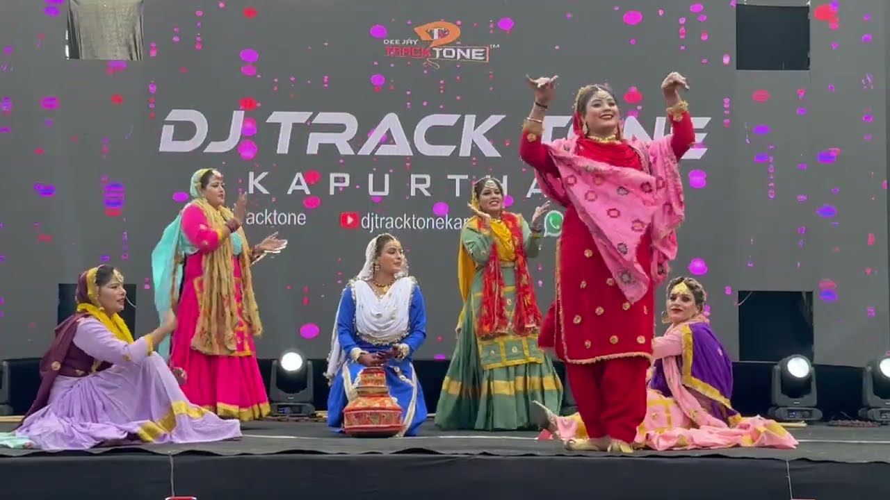 Punjabi Folk Queen Vibes | Best Gidha Act | DJ Tracktone Live | ਗਿੱਧਾ ਪੰਜਾਬੀ ਰੁਹਾਨੀ ਟੱਚ ❤️❤️