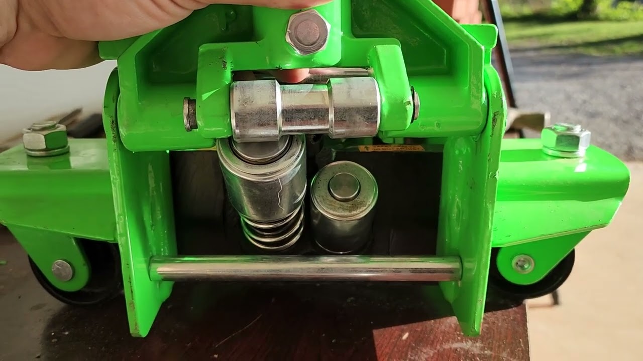 Beware Harbor Freight Daytona jack!