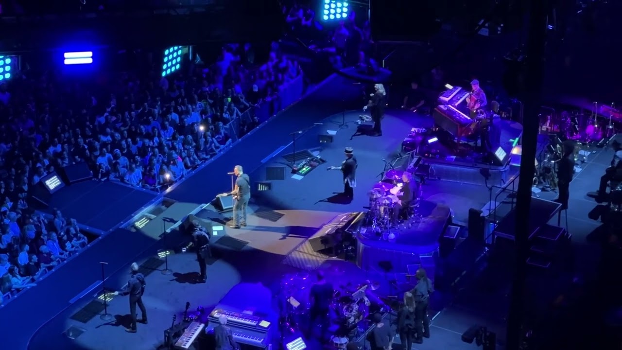 Jersey Girl -Springsteen- Newark April 14, 2023