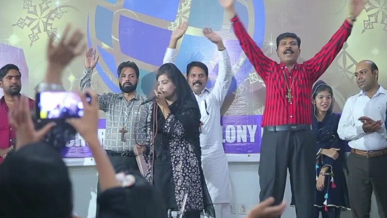 Chand Soraj Ki Prastish|Masihi Geet|Sonia Shamaoun|Gospel Singer|Zinda Khuda Hai Hmara|Afzaish E Haq