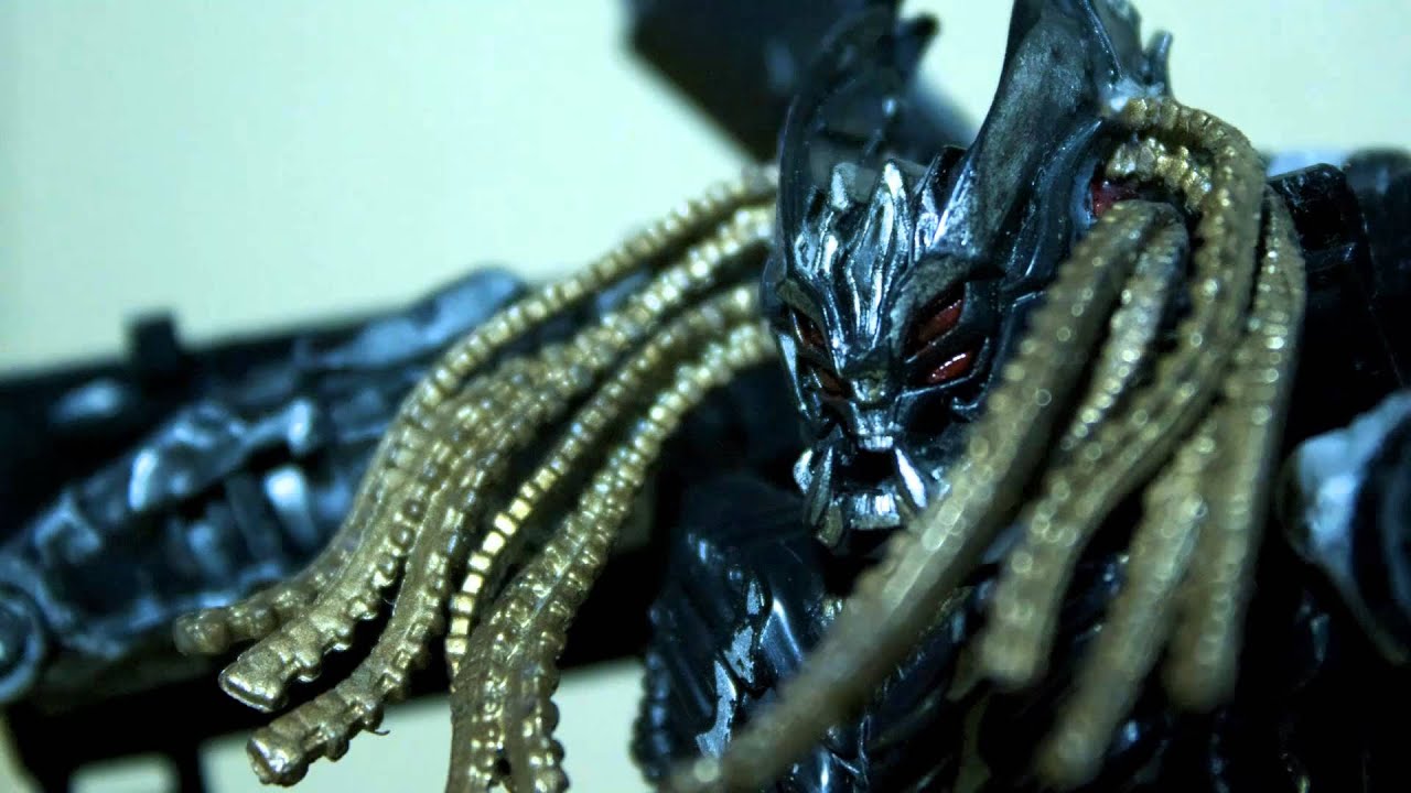Transformers Dark of the moon stop motion (part5)(Mexican standoff)(Spanish)