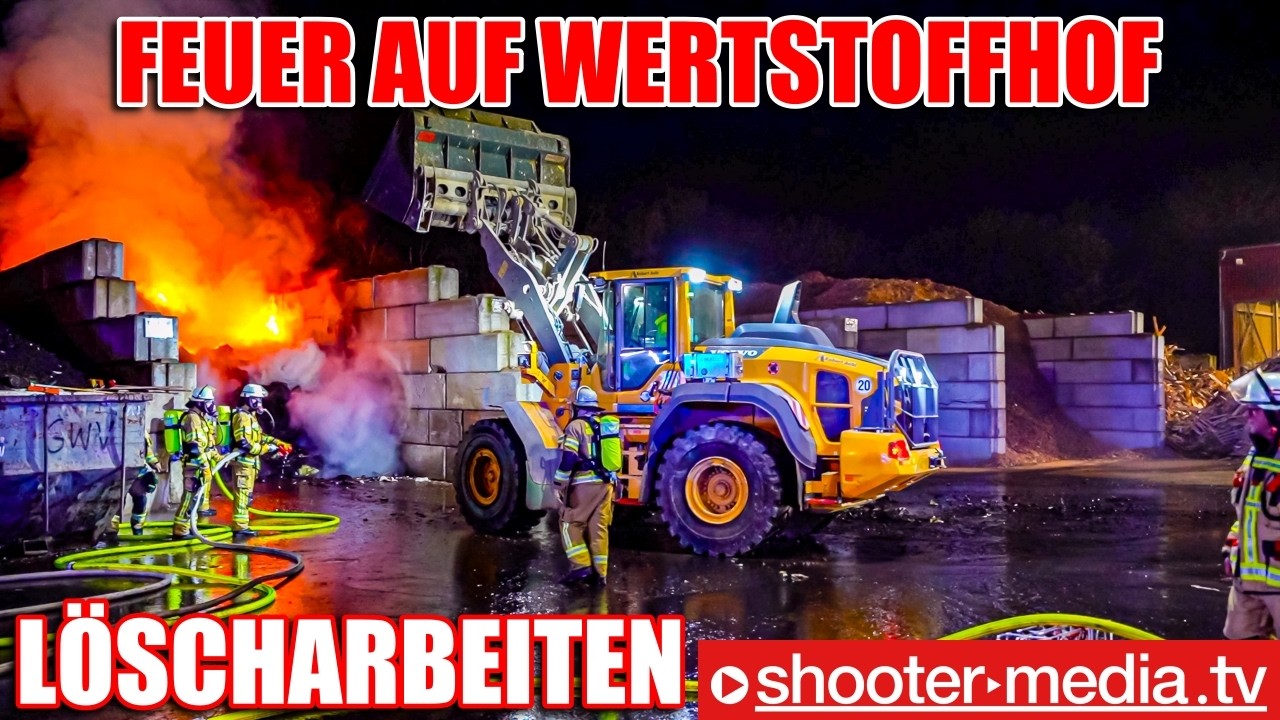 🔥🔥  FEUER mit FLAMMEN & RAUCH AUf WERTSTOFFHOF  🔥🔥 |  Brand von Sperrmüll in einer Box