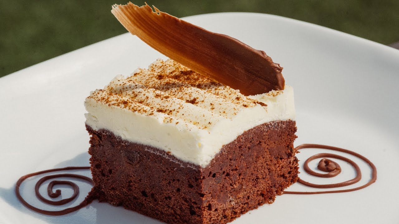 NAJUKUSNIJI COKOLADNI KOLAC SA TIKVICAMA (ZUCCHINI CHOCOLATE CAKE)