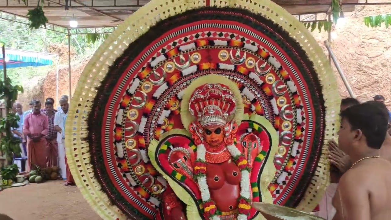 രക്തേശ്വരി തെയ്യം/ RAKTHESHWARI THEYYAM CHATHAPPADY KASARAGOD