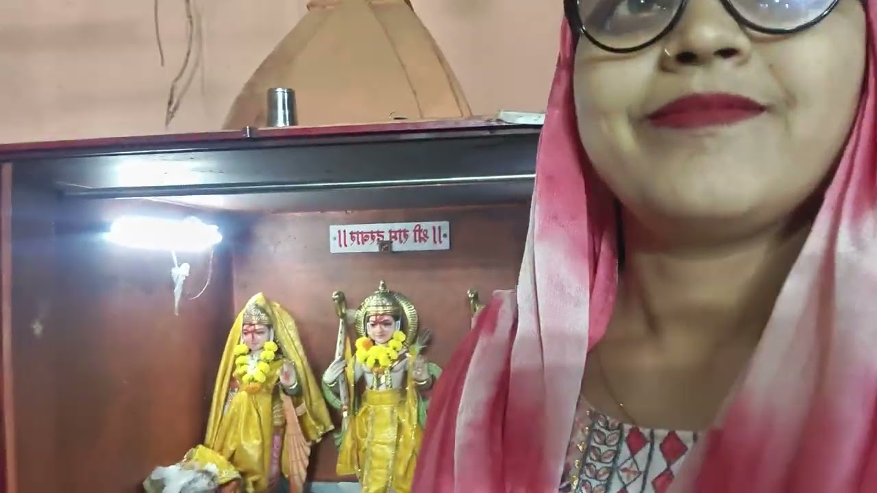Khatu Shyam Ka #Mandir hai RaRadhe ....🙏🙏🙏🙏 Aap log batao na please kaisa laga#Punam official 60 