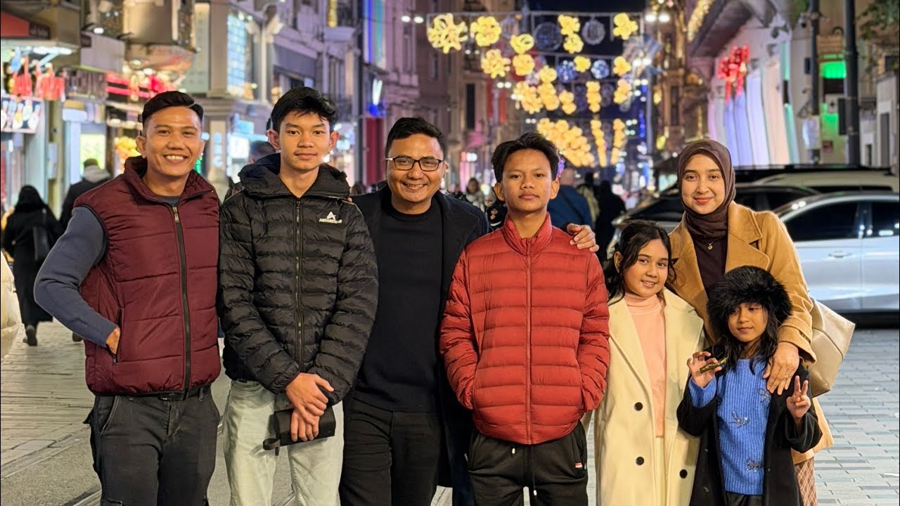 HARI PERTAMA FAREL PRAYOGA & KEL OM RAIS DI ISTANBUL