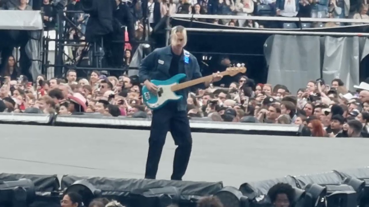 Burning down the house Paramore Taylor Swift Edinburgh night 1