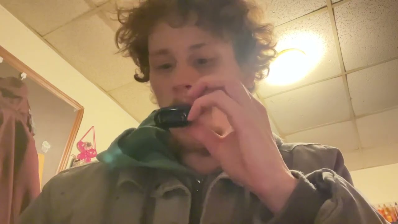 Pod juice x Hyde iq bomb Berry popsicle ice review