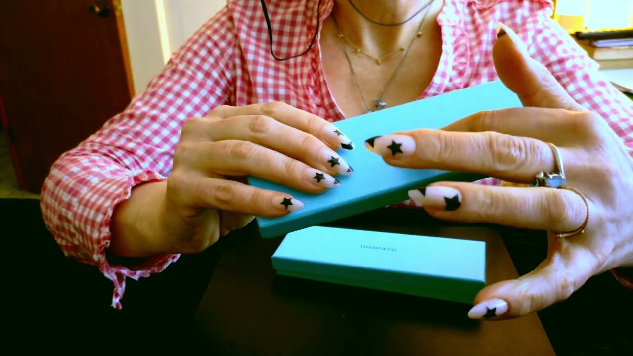 ASMR Tiffany Box Tapping and Soft-Spoken Soothing personal chat to knock you out like a...