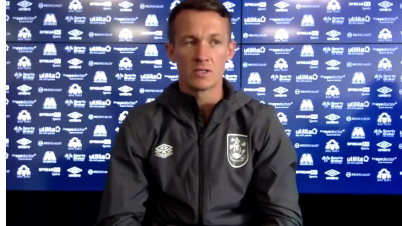 Jonathan Hogg EXCLUSIVE Interview - 10 years at Huddersfield Town!