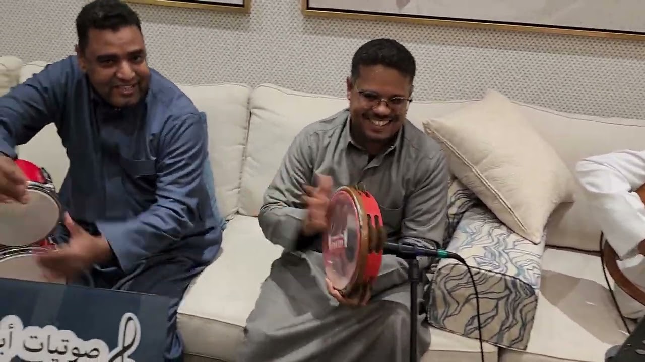 الفنان عبدالله باسنبل ياريتني في الهوي ماتمنيت من كلماته والحانه من جلسة الرياض بمنزل خميسبن عبدالعز