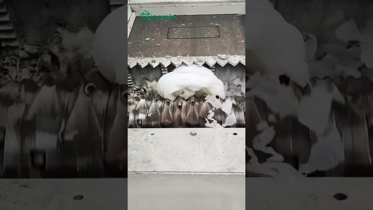 Single Shaft Shredder for Plastic Lumps Mode 600 #shredder #shredding
