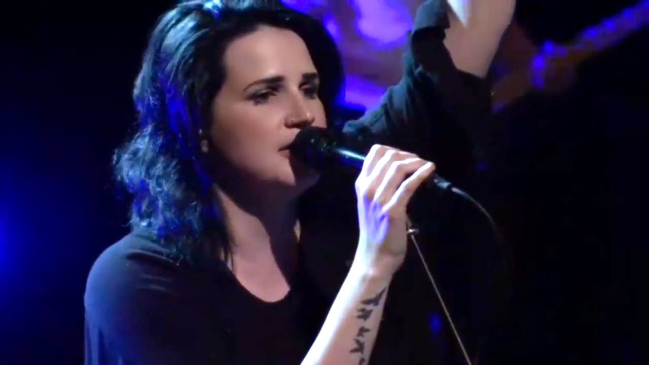 Living Fire (Spontaneous Worship) - Amanda Cook & Jeremy Riddle | Bethel Music