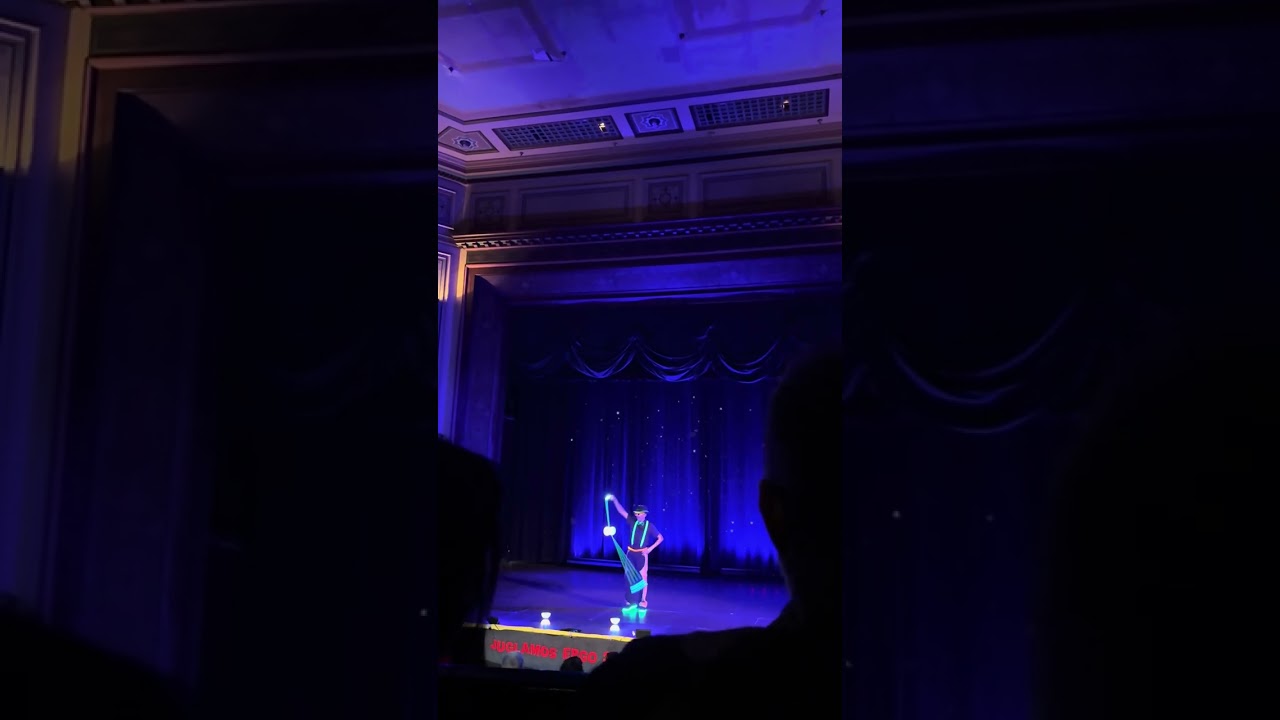 @DracotheJuggler LED Diabolo Show LED Chinese Yo Yo Show at the Palace in Hilo, Hawaii 2/28/2026