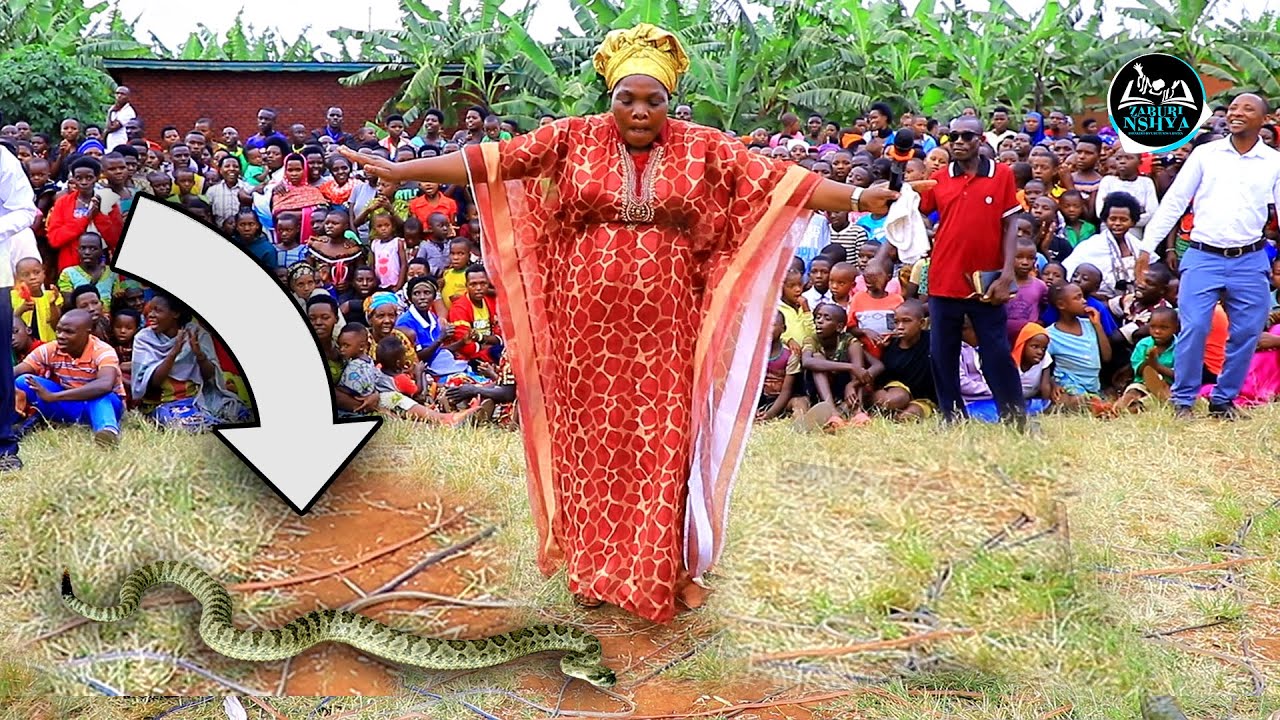 YESU WEEE...NYIRAPASIKA Abonye Inzoka ari Kwigisha iKibungo yajya kuyica ikihisha😨 Uko byari bimeze