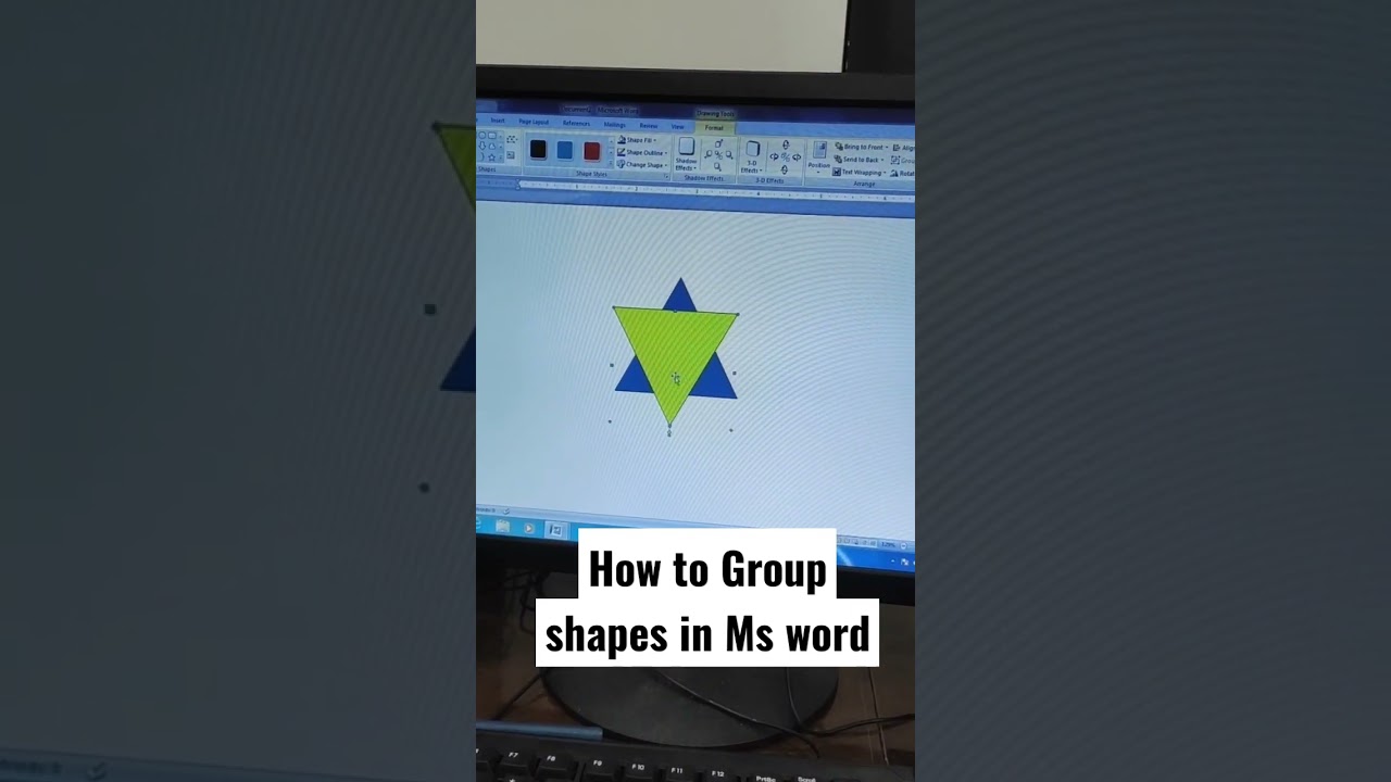 Как группировать фигуры в MS Word #msword #shorts #tricks #grouping #ungroupeddata #shapes