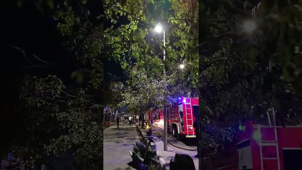 #suratfire #suratnews #suratfirenews Surat petrol fire Mota varacha near AR mall