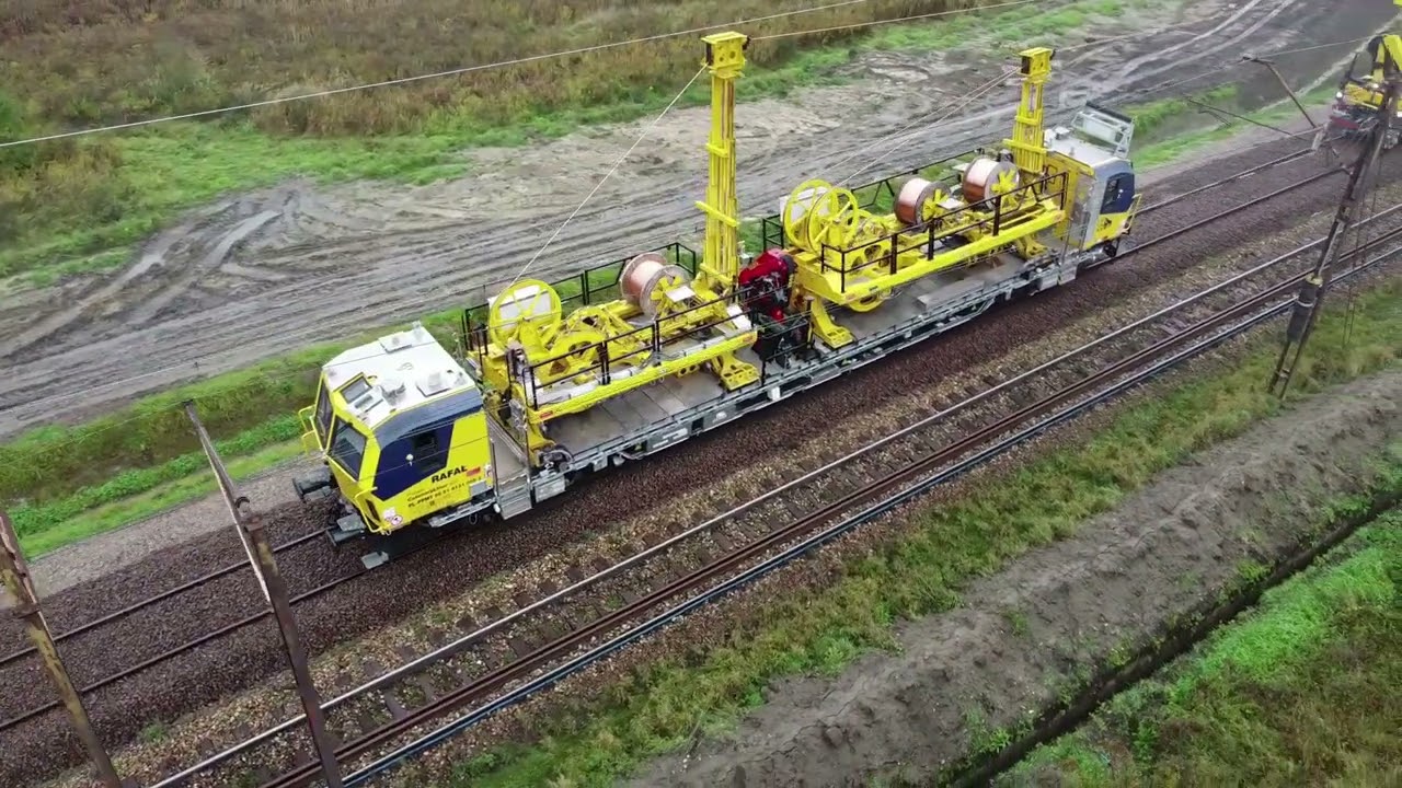 Plasser&Theurer - CatenaryLiner 300