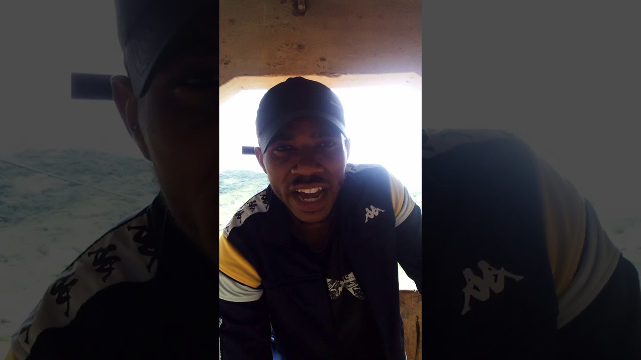 Umlando Wobukhosi BaseMbo kusuka kuZihlandlo ka Gcwabe