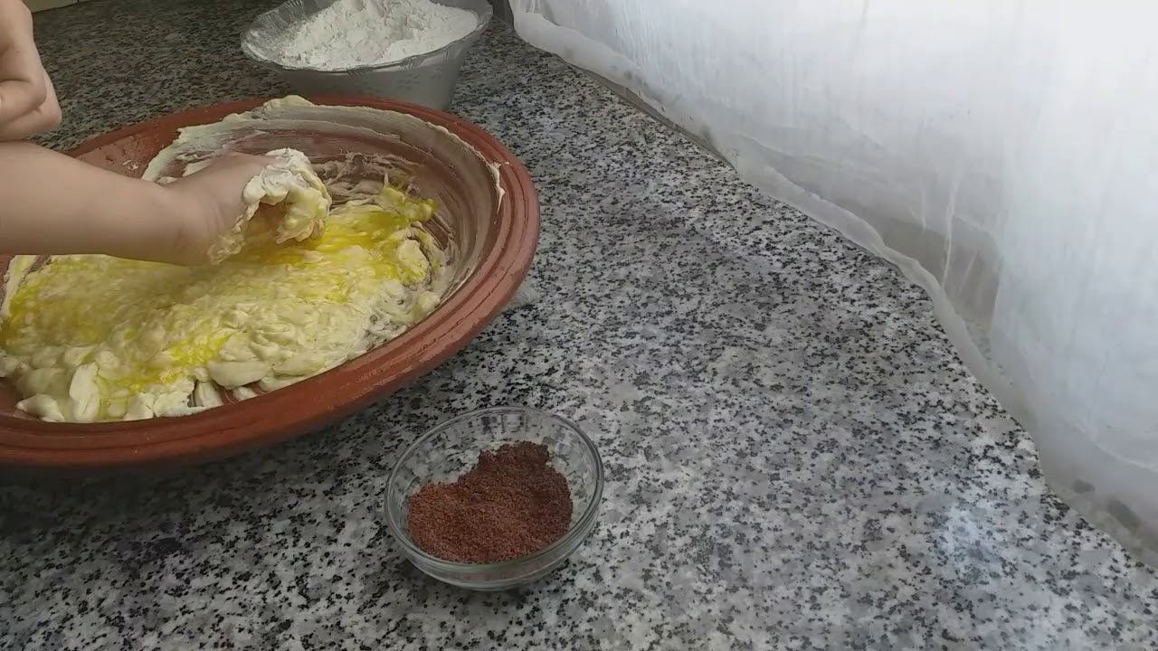 (40) عجينة الصابلي بقشور اللوز  رائعة المذاق👌