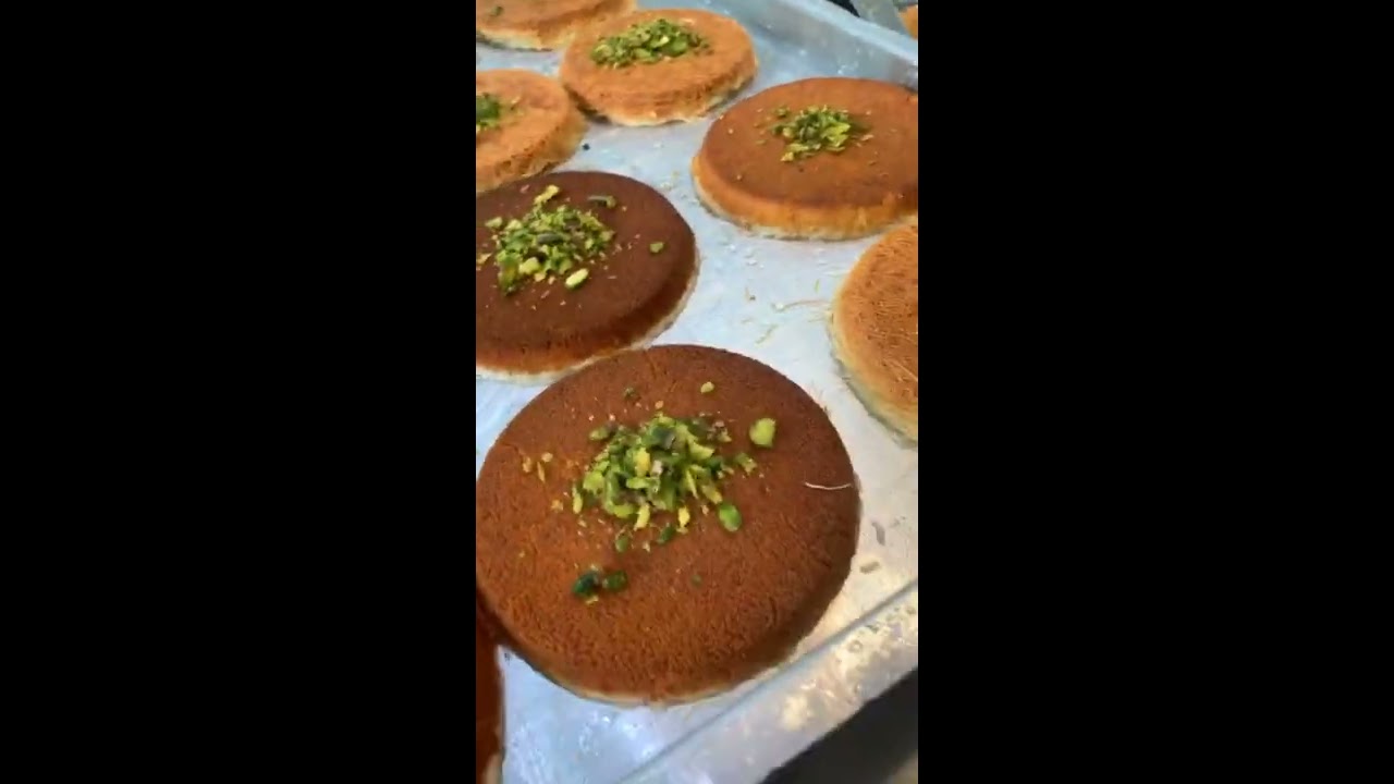 أطيب حلويات بالعالم بث مباشر من فرع الشارقة الجديد حلويات السلطان العالمية