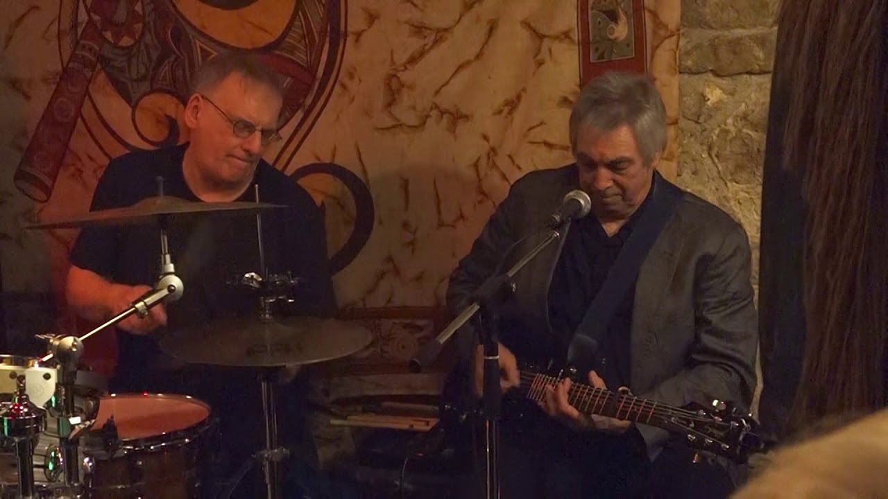 Pete Harris with the Bob Pearce Blues Band