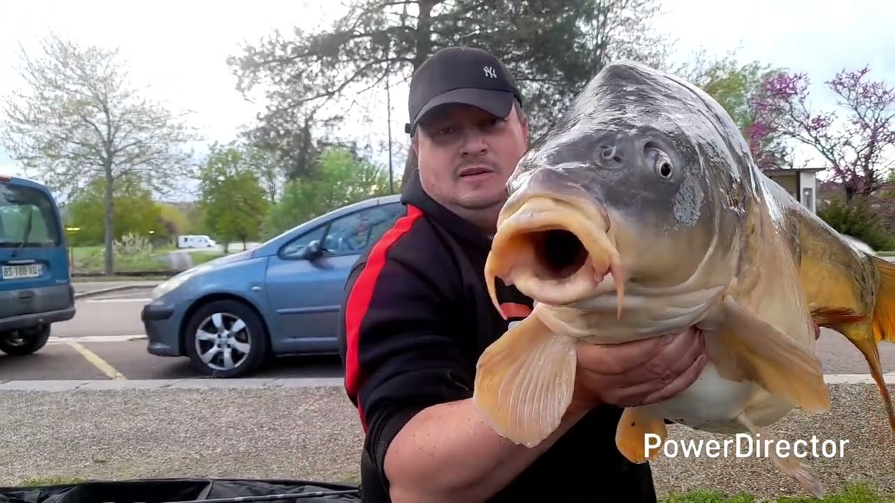 fun fishing  8h pour une grosse carpe de 21kg 500 Combat Sans Merci    en public