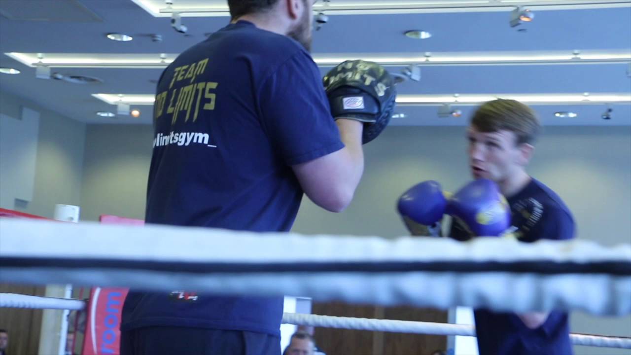 TOM FARRELL PAD WORKOUT @ HILTON HOTEL, LIVERPOOL -  AHEAD OF YATES CLASH / REAL LIFE ROCKY STORY