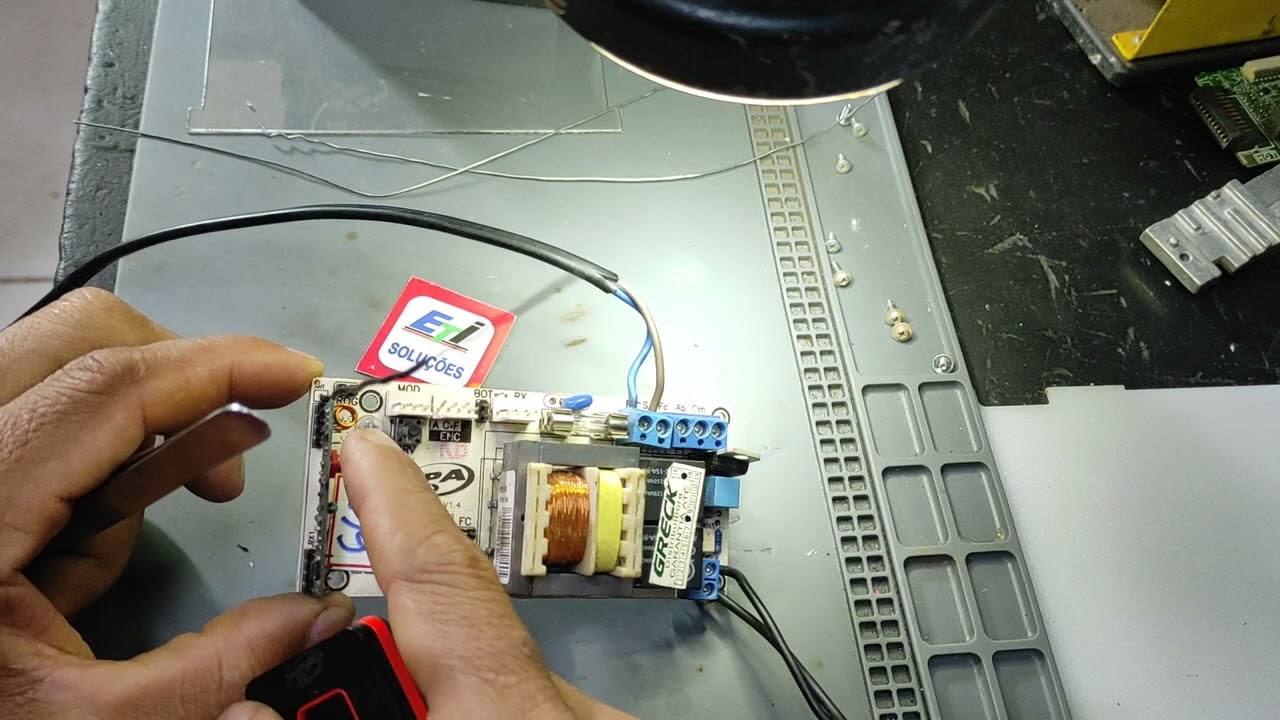 programando controle remoto placa de port&atilde;o eletr&ocirc;nico PPA MODELO: P22451-V1.4
