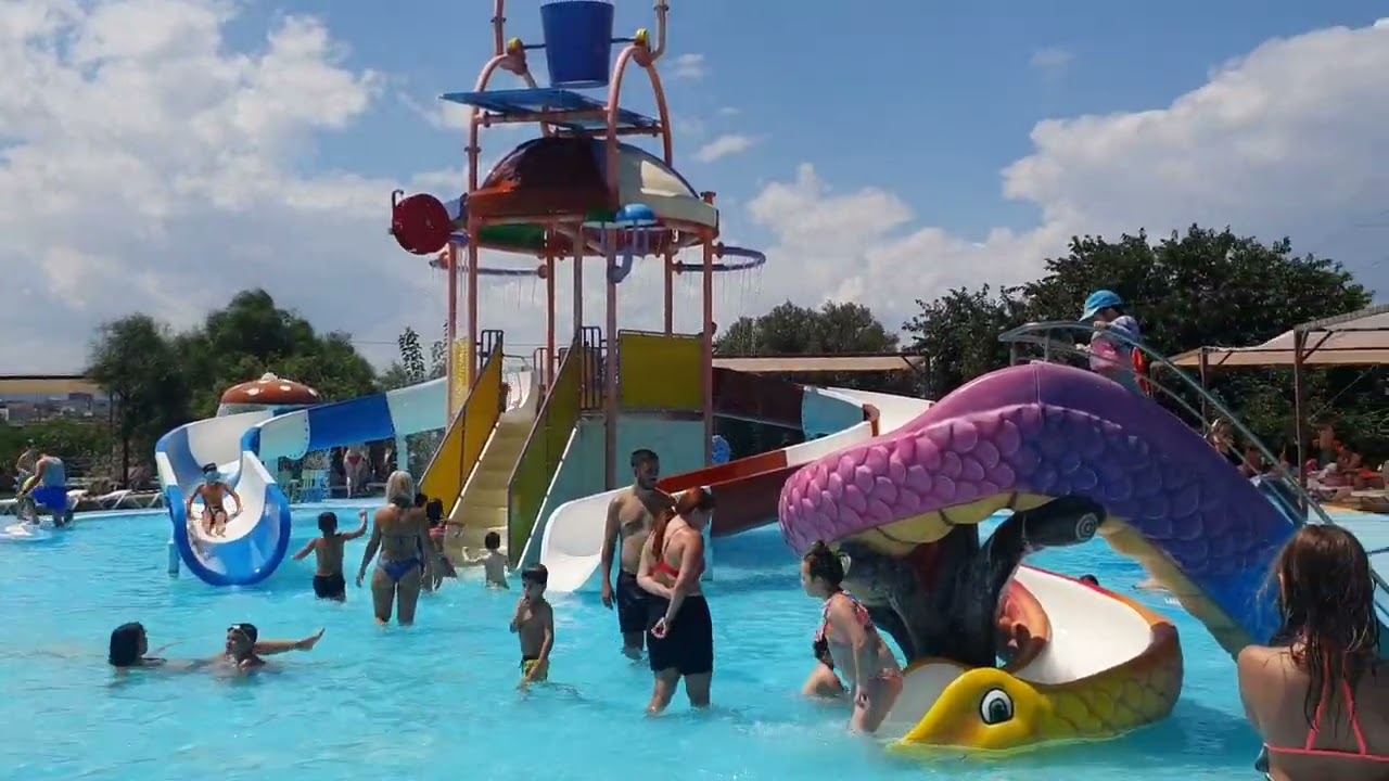 water park