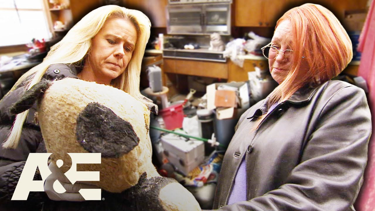 Hoarders: Mother Throws Away Decades of Painful Memories | A&E