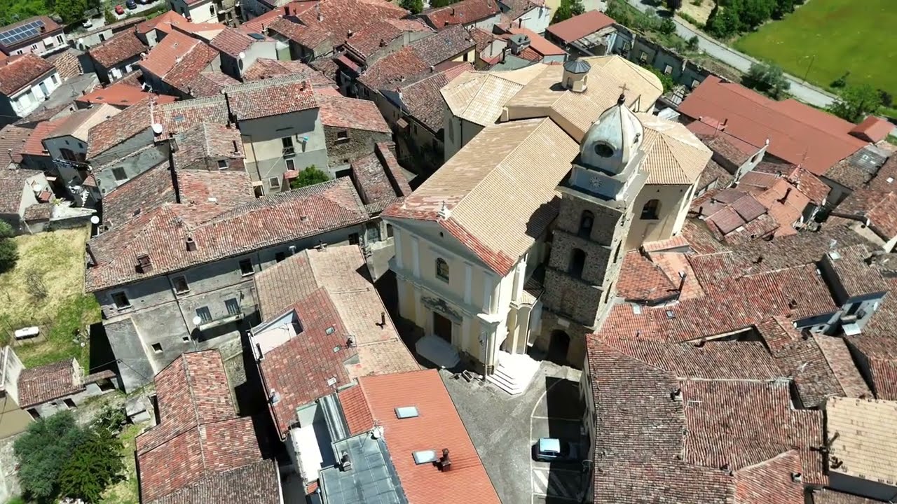 Spinoso (PZ) – Natura e Bellezza nel Cuore dell'Appennino Lucano