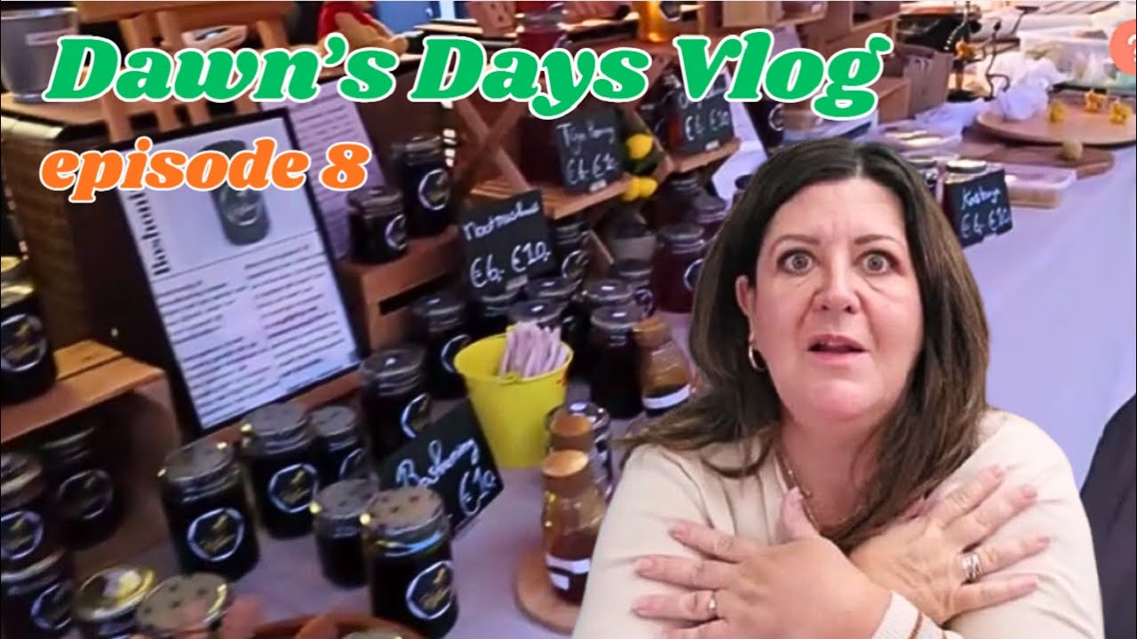 Weekly Vlog 8: A Chatty Week | Family Celebrations | Laundry Game Changer | Too soon for Christmas?