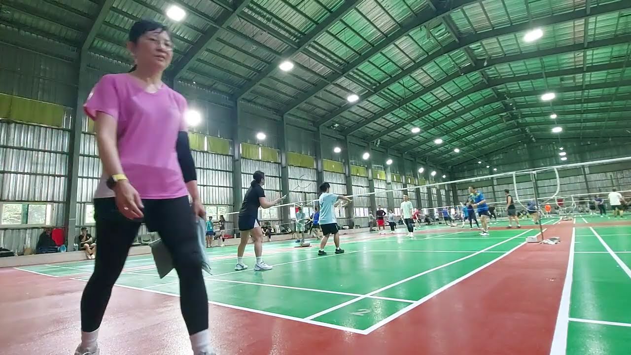 20260117豐盛羽球隊-小珍姐與兒子 VS 董哥與Kevin