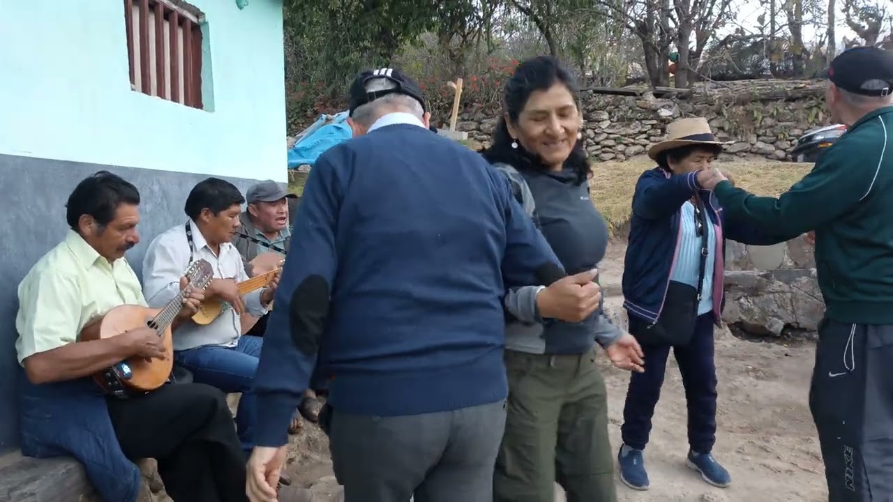 AGRUPACIÓN MUSICAL SENTIMIENTO CACHORINO EN MOYORCCO