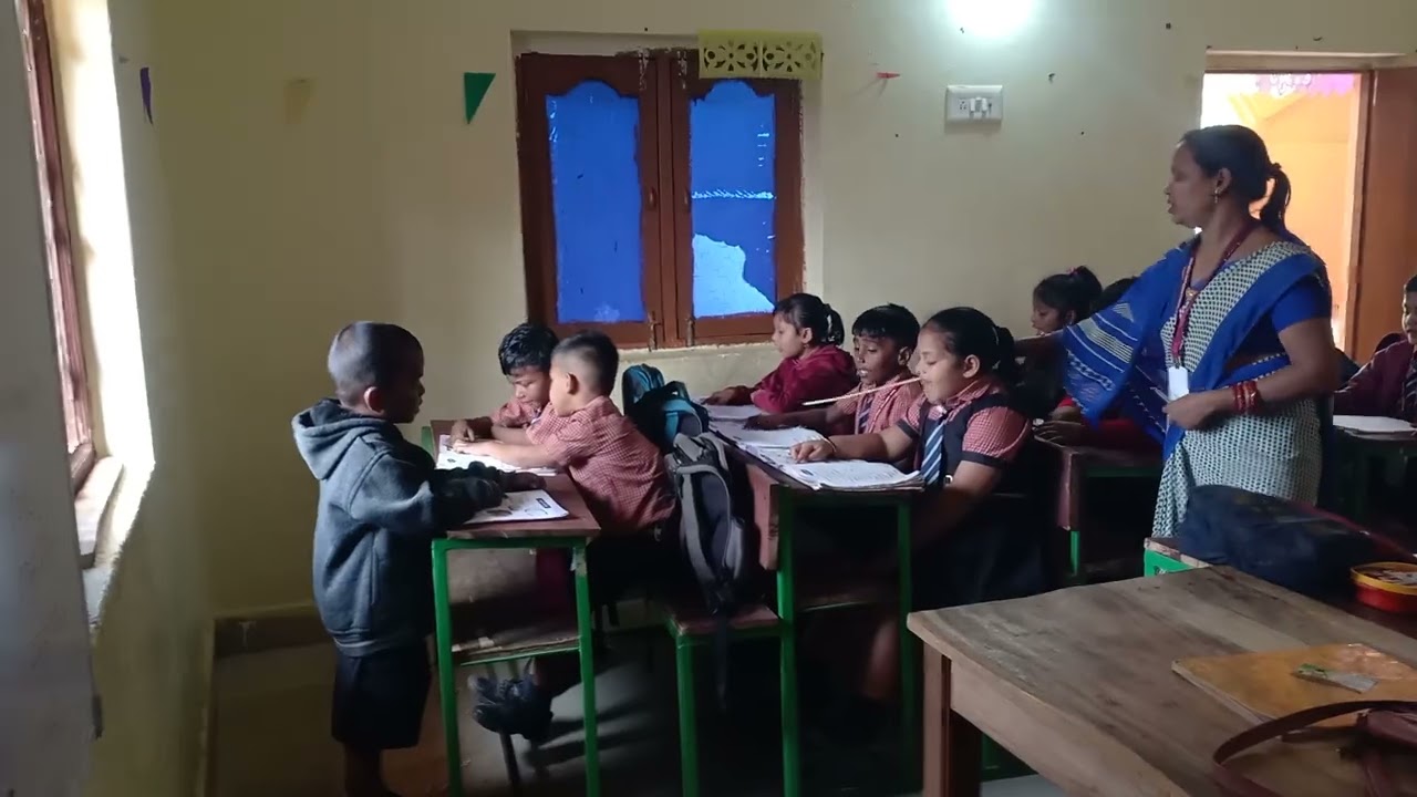 Supervision of Odia class( ଭାରି ବଢିଆ) for UKG