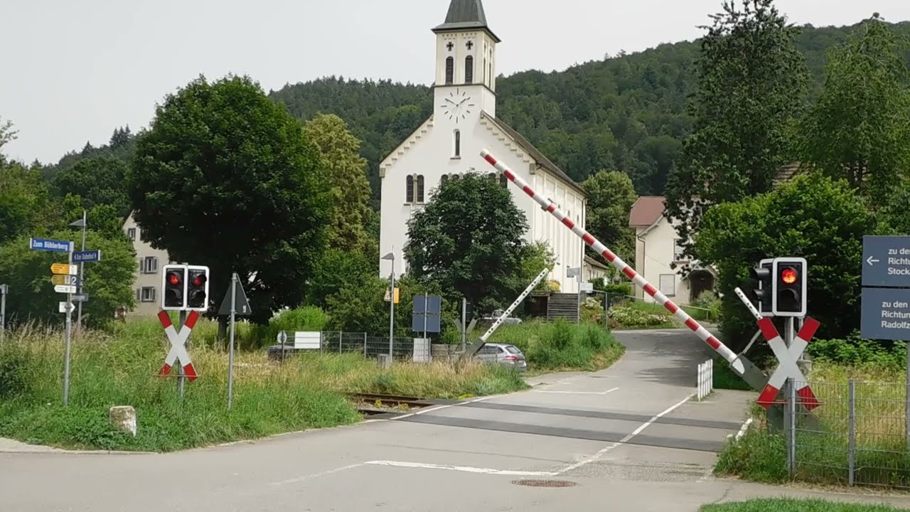 Bahn&uuml;bergang Stahringen, Zum B&ouml;hlerberg - B&Uuml;S72D