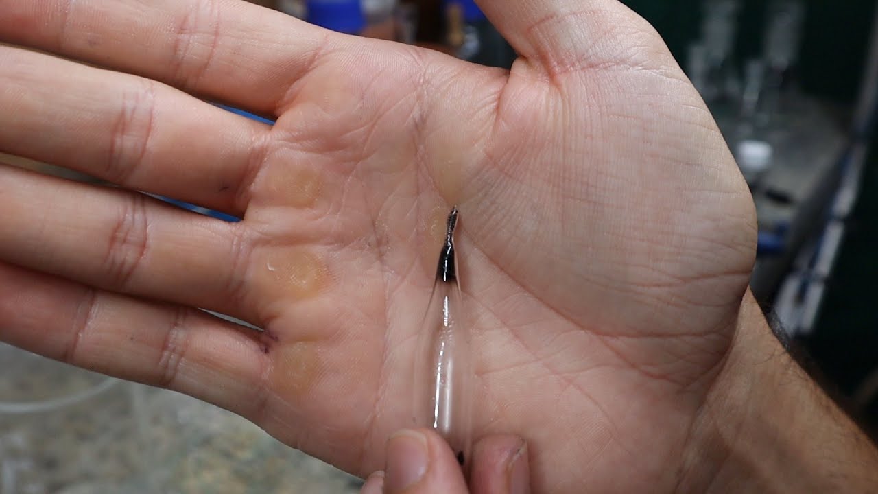 Sellando disolventes misteriosos en ampollas caseras porque no tengo dinero para analizarlos