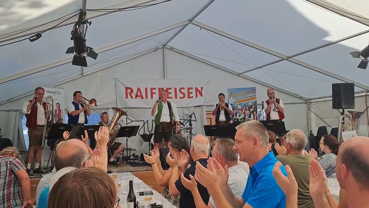 Alpenblech spielen Fäaschtbänkler - Medley